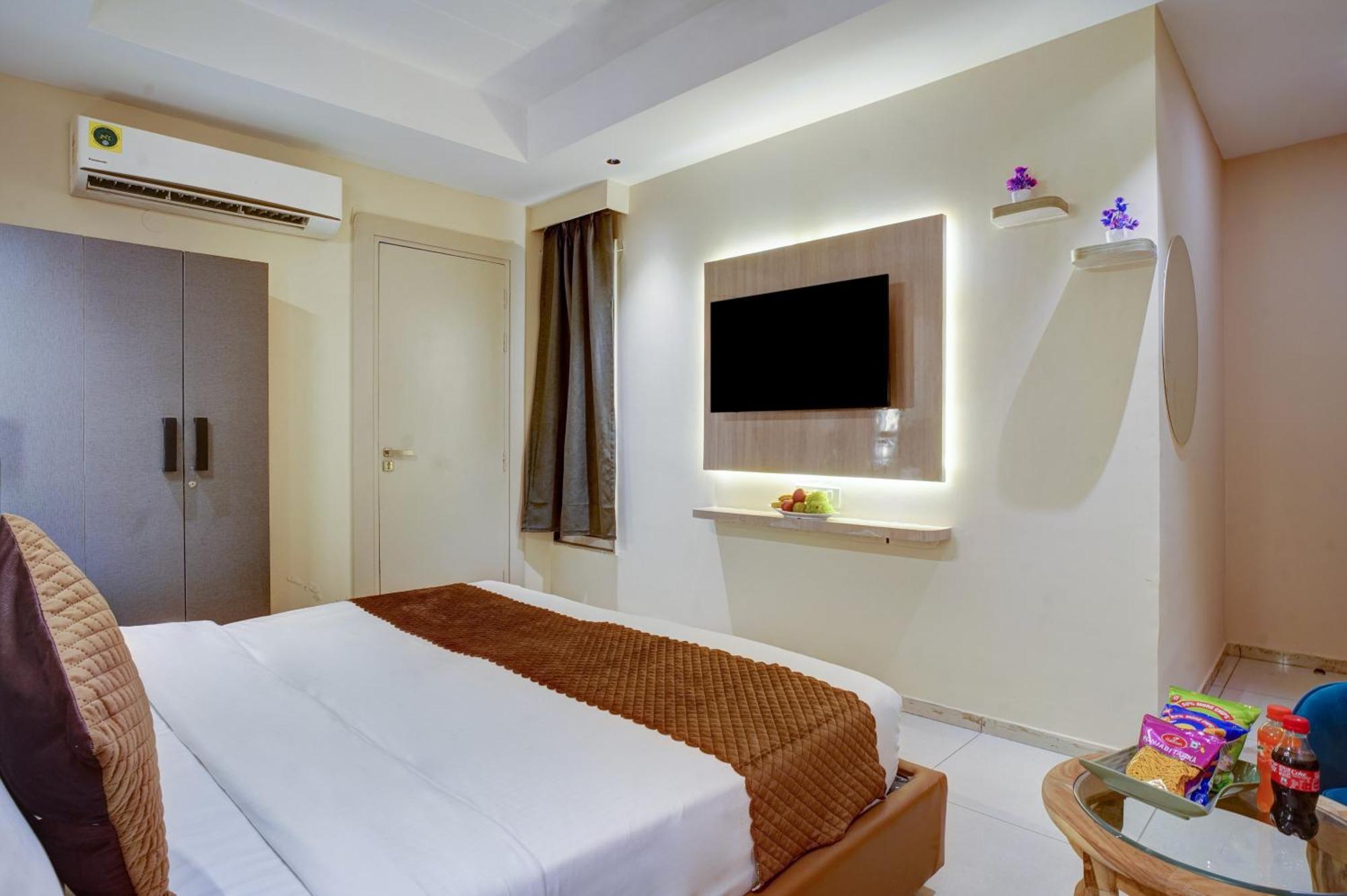 Rjk Stay - Sohna Road & Spaze It Park Gurgaon Extérieur photo