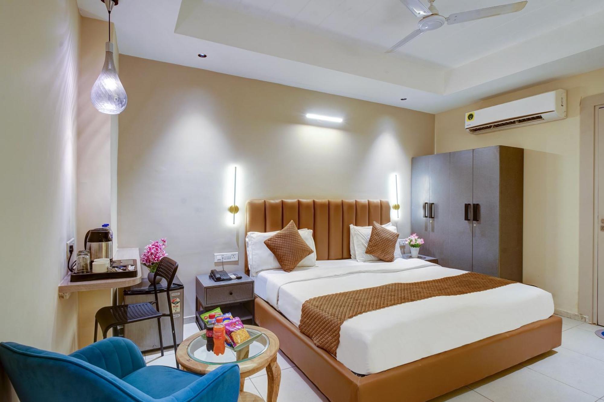 Rjk Stay - Sohna Road & Spaze It Park Gurgaon Extérieur photo